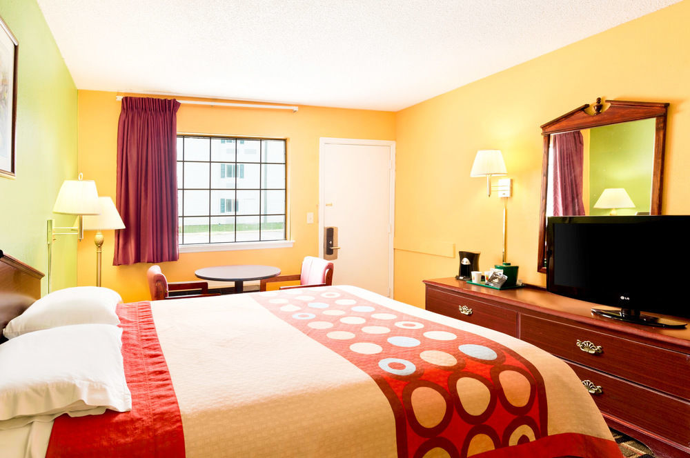 Americas Best Value Inn Darien Extérieur photo