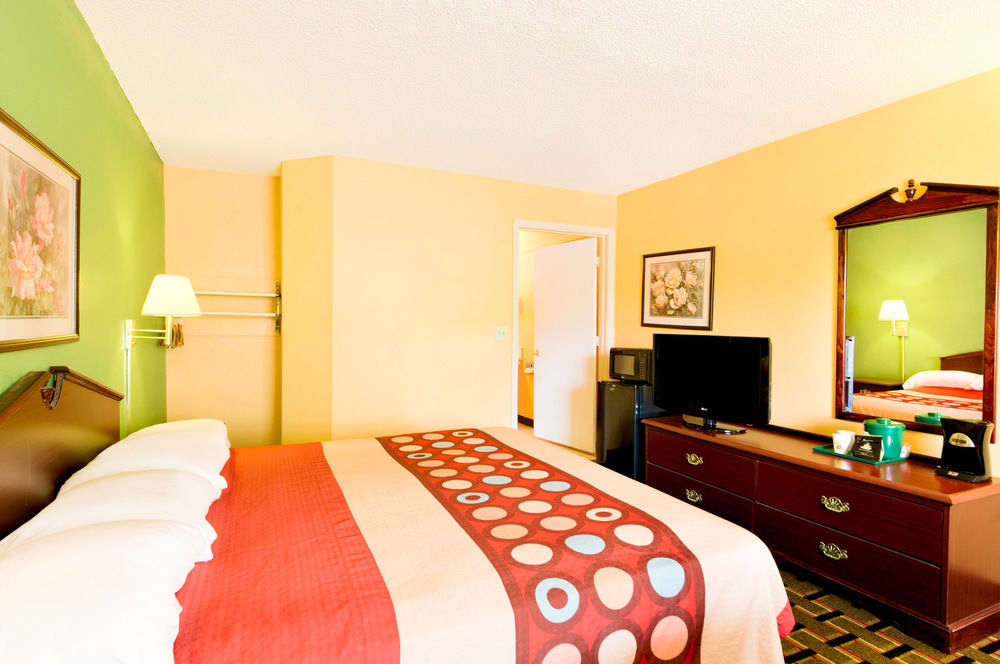 Americas Best Value Inn Darien Extérieur photo