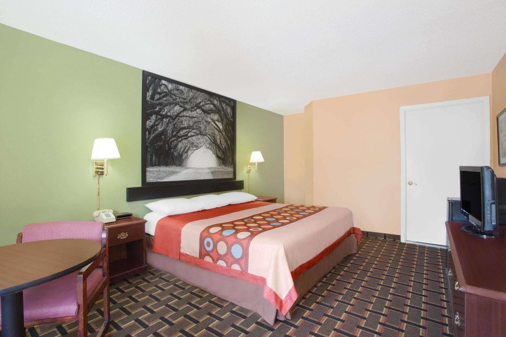 Americas Best Value Inn Darien Extérieur photo