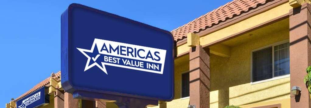 Americas Best Value Inn Darien Extérieur photo